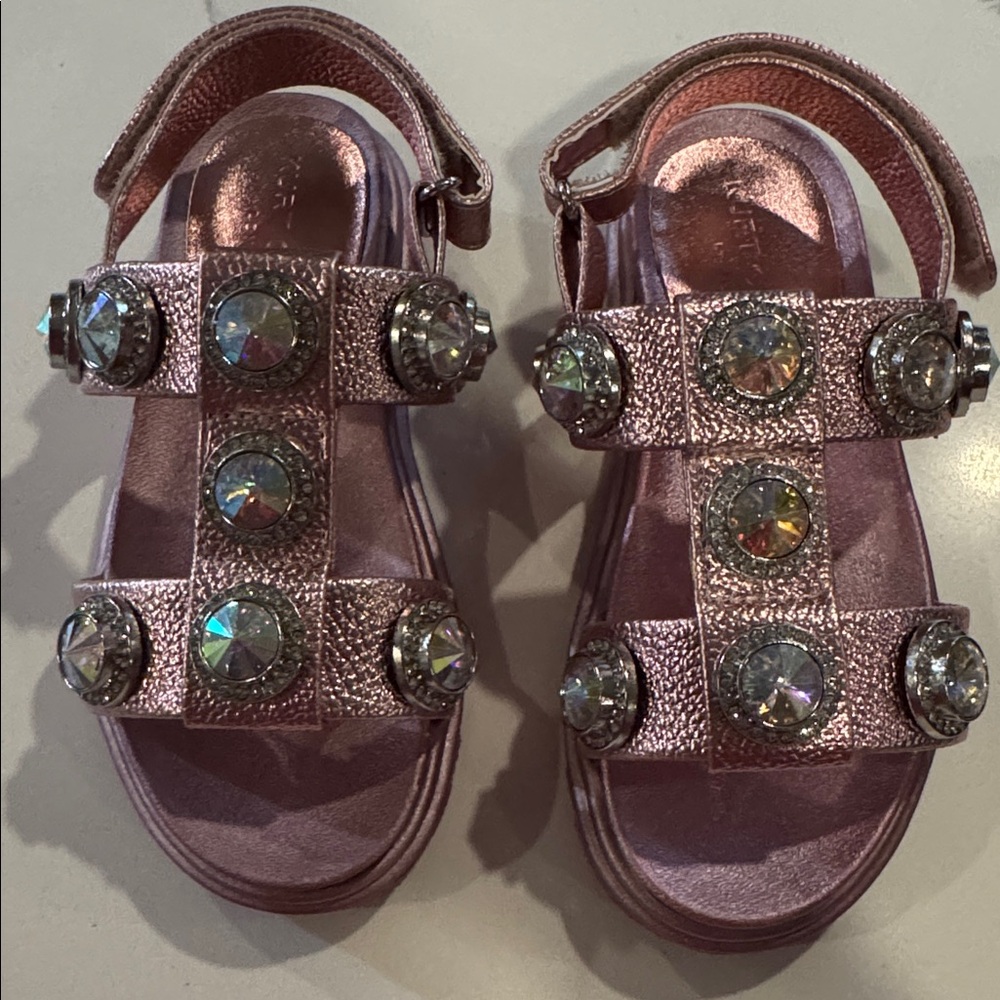 KURT GEIGER MINI ORSON
CRYSTAL SANDALS